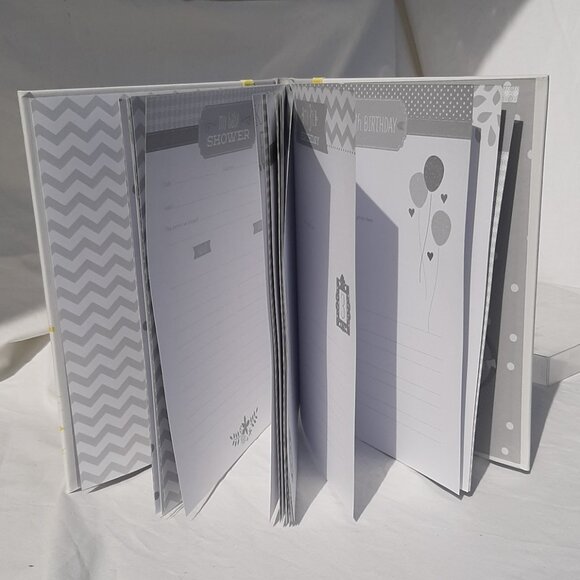 Little Blossoms by  0-5 Year Baby Memory Book with Ink Pad 11" x 9" - Picture 13 of 16